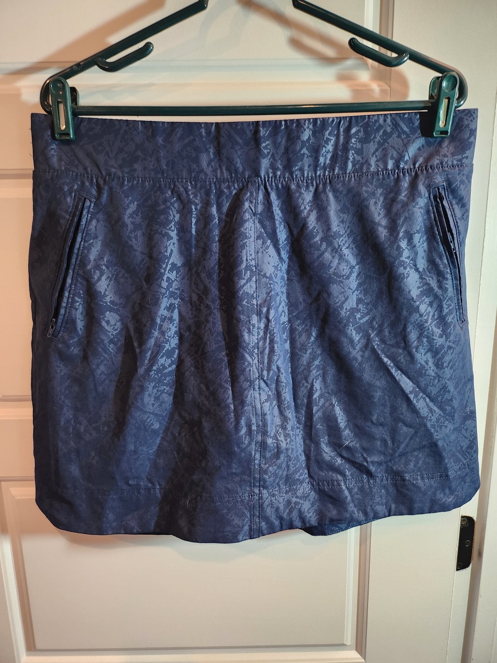 Orvis Navy Blue Patterned Skort